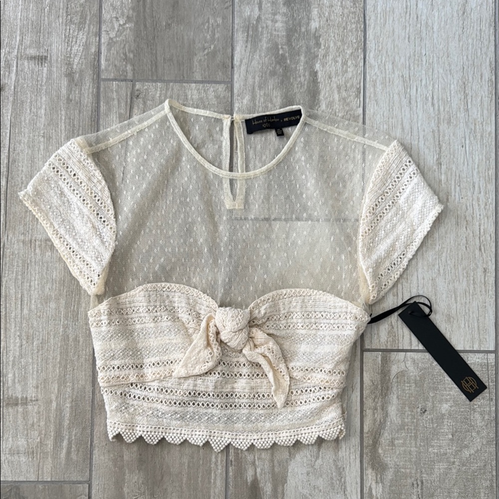 Revolve x house of Harlow top - Picture 6 of 8